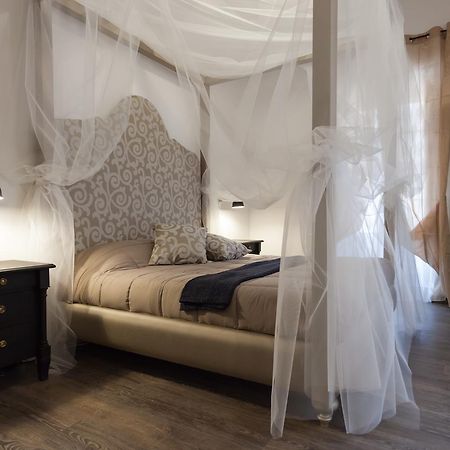 Your Apartment Флориана Экстерьер фото