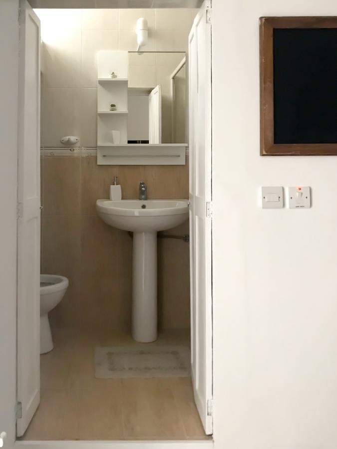 Your Apartment Флориана Экстерьер фото