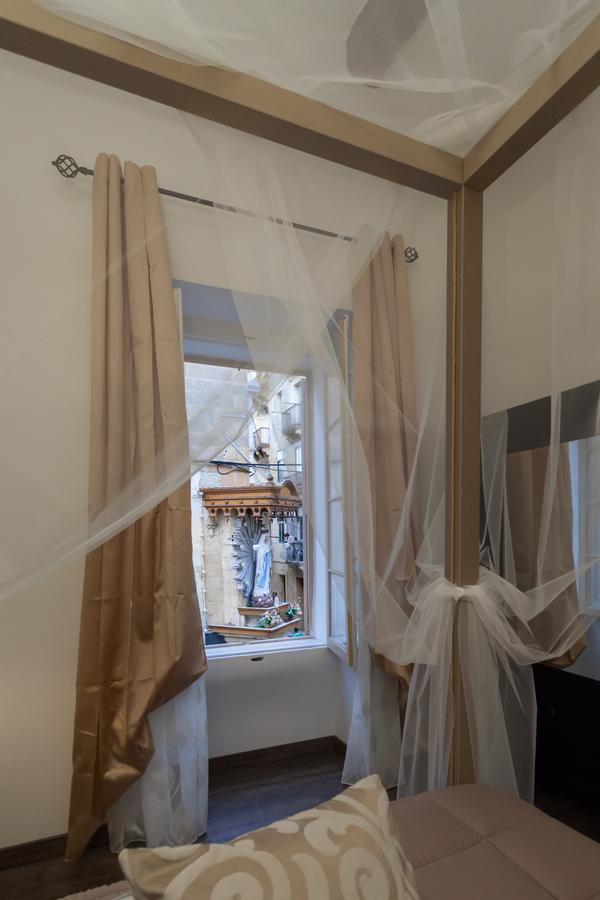 Your Apartment Флориана Экстерьер фото